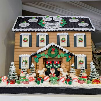 The Solvang Bakery - Gingerbread House - Bakeries Near Me - Solvang, California