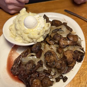 Texas Roadhouse - 16oz ribeye - Steakhouses Near Me - Parlin, New Jersey Texas Roadhouse - 16oz ribeye - Steakhouses Near Me - Parlin, New Jersey