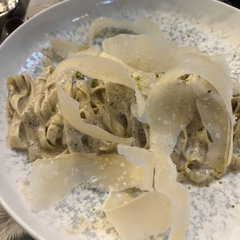La Cucina - Pesto pasta - Italian Near Me - Nice, 06 La Cucina - Pesto pasta - Italian Near Me - Nice, 06