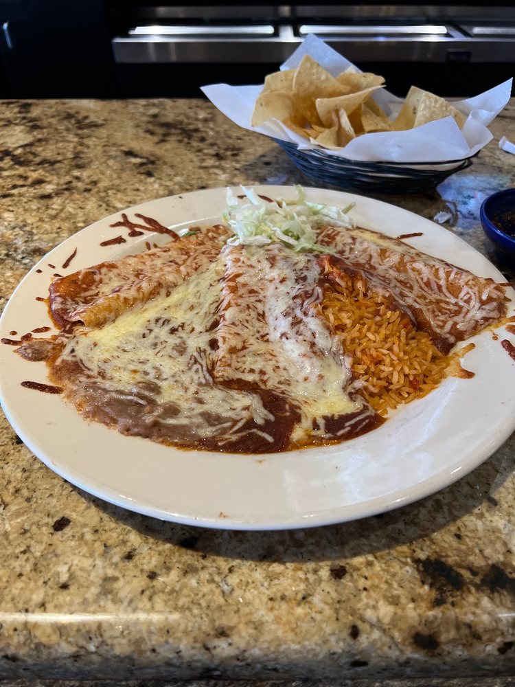 LA CASITA 78 Photos & 148 Reviews 1925 Perimeter Rd, Roseville, MN