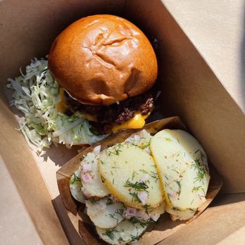 Wursthall - Smash burger - German Near Me - San Mateo, California