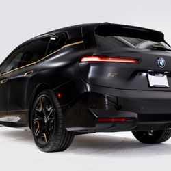 Magna Luxury Collection - 2024 BMW IX 
Stealth PPF 
Ceramic Coating
Ceramic Tint