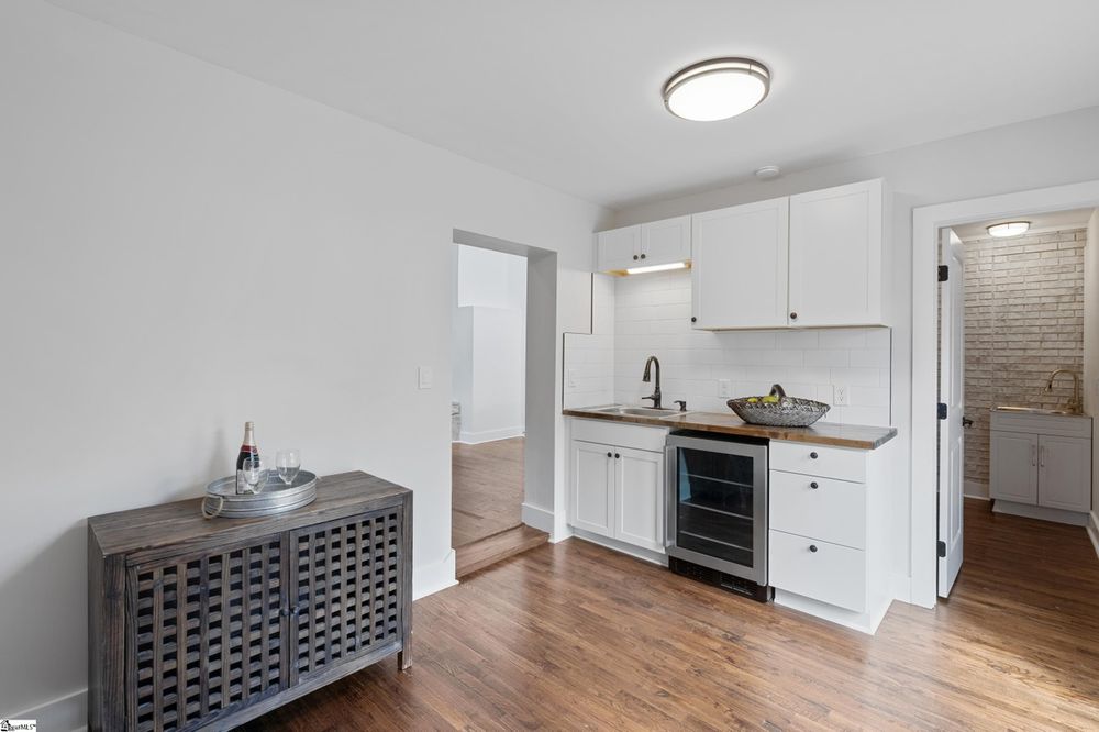 Slide of Heroic Builders