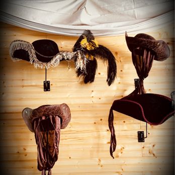 Pirates Paradise - pirate decorations - Seafood Near Me - Spring, Texas Pirates Paradise - pirate decorations - Seafood Near Me - Spring, Texas