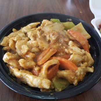 The Hunan - The Chef Special: Spicy Curry Chicken - Chinese Near Me - Houston, Texas
