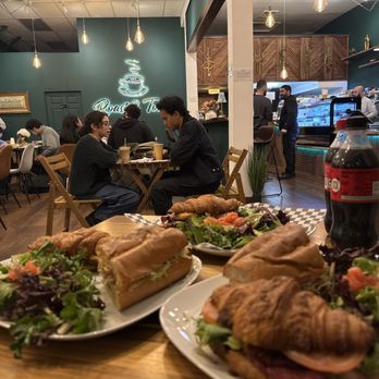 Roast & Toast Cafe - Cafes Near Me - Berkeley, California Roast & Toast Cafe - Cafes Near Me - Berkeley, California