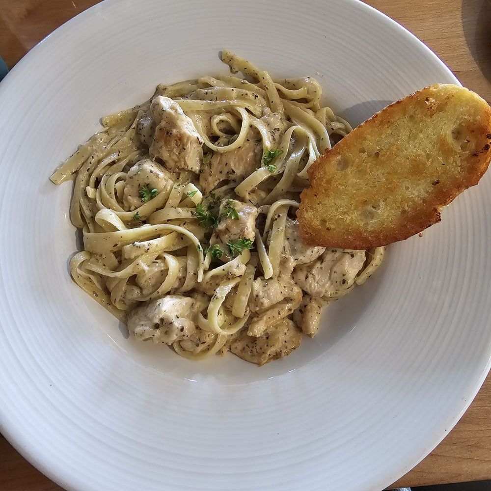 Dosan A Social Eatery - Ck Alfredo fettuccine. - New American Near Me - Clovis, California Dosan A Social Eatery - Ck Alfredo fettuccine. - New American Near Me - Clovis, California
