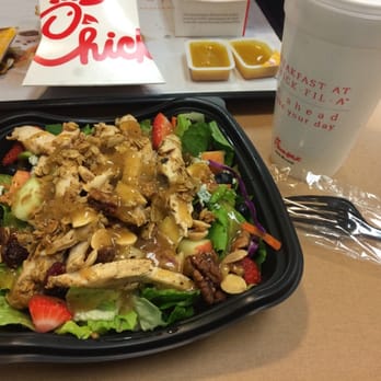 Chick-fil-A - Grilled chicken salad with zesty apple cider vinaigrette. I LOVE all of Chickfila's new salads! - Fast Food Near Me - Houston, Texas Chick-fil-A - Grilled chicken salad with zesty apple cider vinaigrette. I LOVE all of Chickfila's new salads! - Fast Food Near Me - Houston, Texas