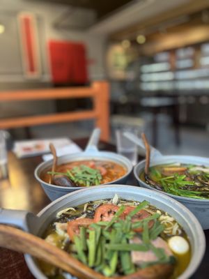 ZSX Szechuan Rice Noodles 曾三仙米线 by null