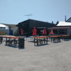The Smiling Moose Saloon & Grill - Outdoors