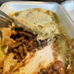 Lots of carne asada in the wet burrito yum! Lots of carne asada in the wet burrito yum!