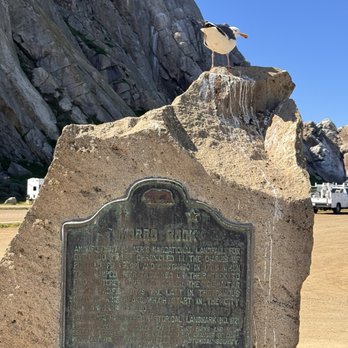 Morro Bay Rock - Morro Bay Rock - Beaches Near Me - Morro Bay, California
