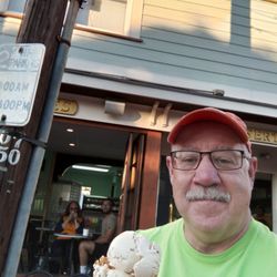 Stella's Sweets - Maple Walnut