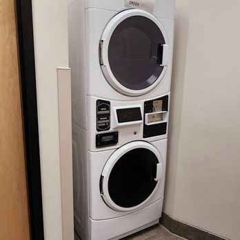Coffee Cup Fuel Stop - Laundry Area - Gas Stations Near Me - Vivian, South Dakota