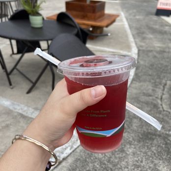 The Garden - Hibiscus iced tea - Beer Gardens Near Me - Kailua, Hawaii The Garden - Hibiscus iced tea - Beer Gardens Near Me - Kailua, Hawaii