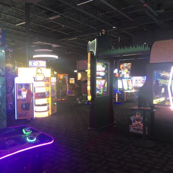 Dave & Buster's Lehigh - Sports Bars Near Me - Whitehall, Pennsylvania Dave & Buster's Lehigh - Sports Bars Near Me - Whitehall, Pennsylvania