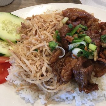 Com Tam Thanh - Broken rice with BBQ pork and Julienne pork - Vietnamese Near Me - Westminster, California