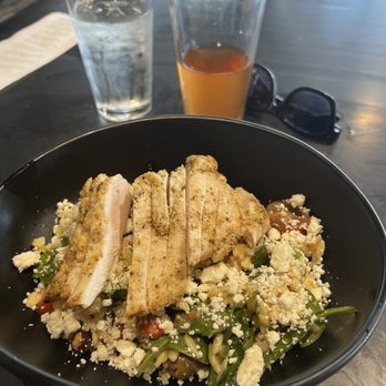 Cadence Clubhouse - Mediterranean Orzo Salad - Bars Near Me - Allison Park, Pennsylvania Cadence Clubhouse - Mediterranean Orzo Salad - Bars Near Me - Allison Park, Pennsylvania