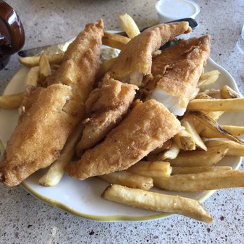 Brad's Restaurant - Fish and chips - Seafood Near Me - Pismo Beach, California