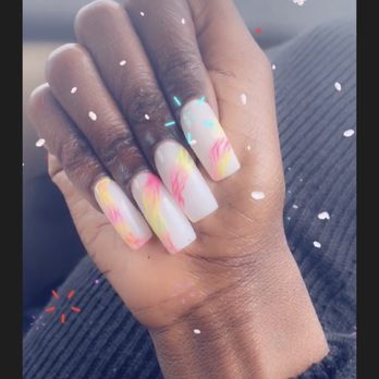 Sunshine Nails - Nail Salons Near Me - Alexandria, Virginia