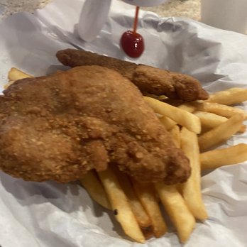 Apple Annie's - Kids chicken strips - Breakfast & Brunch Near Me - Tulare, California Apple Annie's - Kids chicken strips - Breakfast & Brunch Near Me - Tulare, California