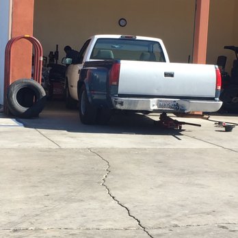 Canos Tires - Great service! I came in bc one of my tires ripped on the road nearby and they are taking care of me right away at a superb price - Tires Near Me - Los Angeles, California Canos Tires - Great service! I came in bc one of my tires ripped on the road nearby and they are taking care of me right away at a superb price - Tires Near Me - Los Angeles, California