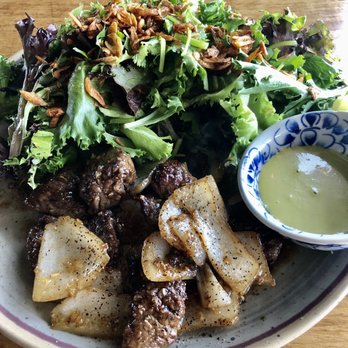 Urban Cup - Filet mignon and House Salad Vinaigrette - Asian Fusion Near Me - Cypress, California