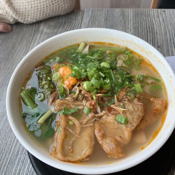 SaigonView - That was the noodle banh da cua be. Nothing special. It was bland. - Vietnamese Near Me - Santa Ana, California SaigonView - That was the noodle banh da cua be. Nothing special. It was bland. - Vietnamese Near Me - Santa Ana, California
