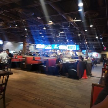 Smokey Bones - The bar area - Barbeque Near Me - Orlando, Florida Smokey Bones - The bar area - Barbeque Near Me - Orlando, Florida
