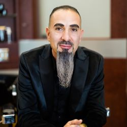 Country Club Men's Salon