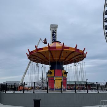 Navy Pier - Landmarks & Historical Buildings Near Me - Chicago, Illinois