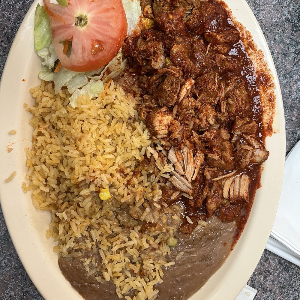 El Michoacano - Guisado de Puerco (Pork Stew) - Mexican Near Me - East Chicago, Indiana El Michoacano - Guisado de Puerco (Pork Stew) - Mexican Near Me - East Chicago, Indiana