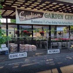 Santiam Feed & Garden