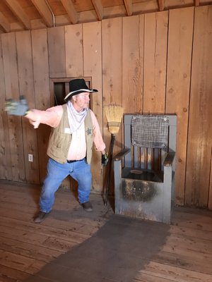 Calico Ghost Tours by null