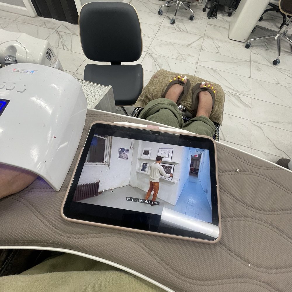 Fill in and pedi