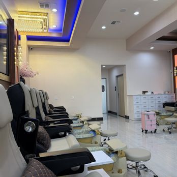 Victory Nail Lounge - Pedicure area - Nail Salons Near Me - Fort Worth, Texas Victory Nail Lounge - Pedicure area - Nail Salons Near Me - Fort Worth, Texas