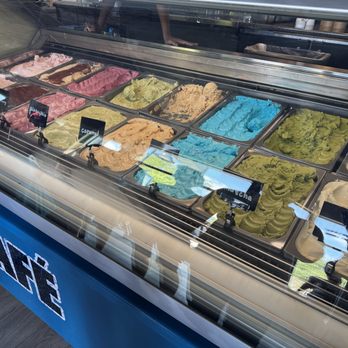 Maxx Gelato Cafe - Gelato selection~ (August 2025) - Ice Cream & Frozen Yogurt Near Me - Whistler, British Columbia