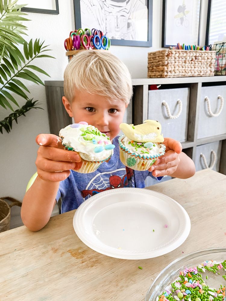 Little Wonder Bees - childcare center in Bakersfield, CA