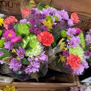 Sprouts Farmers Market - Grocery Near Me - Irving, Texas