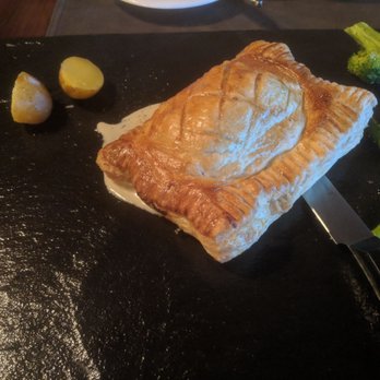 Antoine's Restaurant - Filet Mignon en Croute - French Near Me - Sarasota, Florida Antoine's Restaurant - Filet Mignon en Croute - French Near Me - Sarasota, Florida