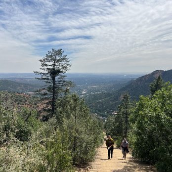 Manitou Incline - Breathtaking views - Hiking Near Me Manitou Incline - Breathtaking views - Hiking Near Me