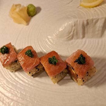 Black+Blue Toronto - Spicy Bluefin Tuna Roll - Steakhouses Near Me - Toronto, Ontario