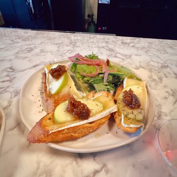 Lewis and Elm - Wine Bars Near Me - Greensboro, North Carolina