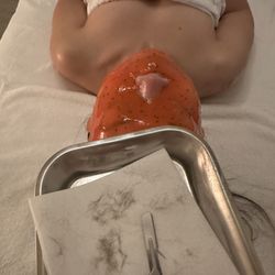 Hydrojelly mask treatment after a Dermaplaning facial