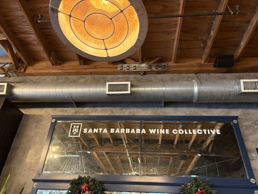Santa Barbara Wine Collective by null