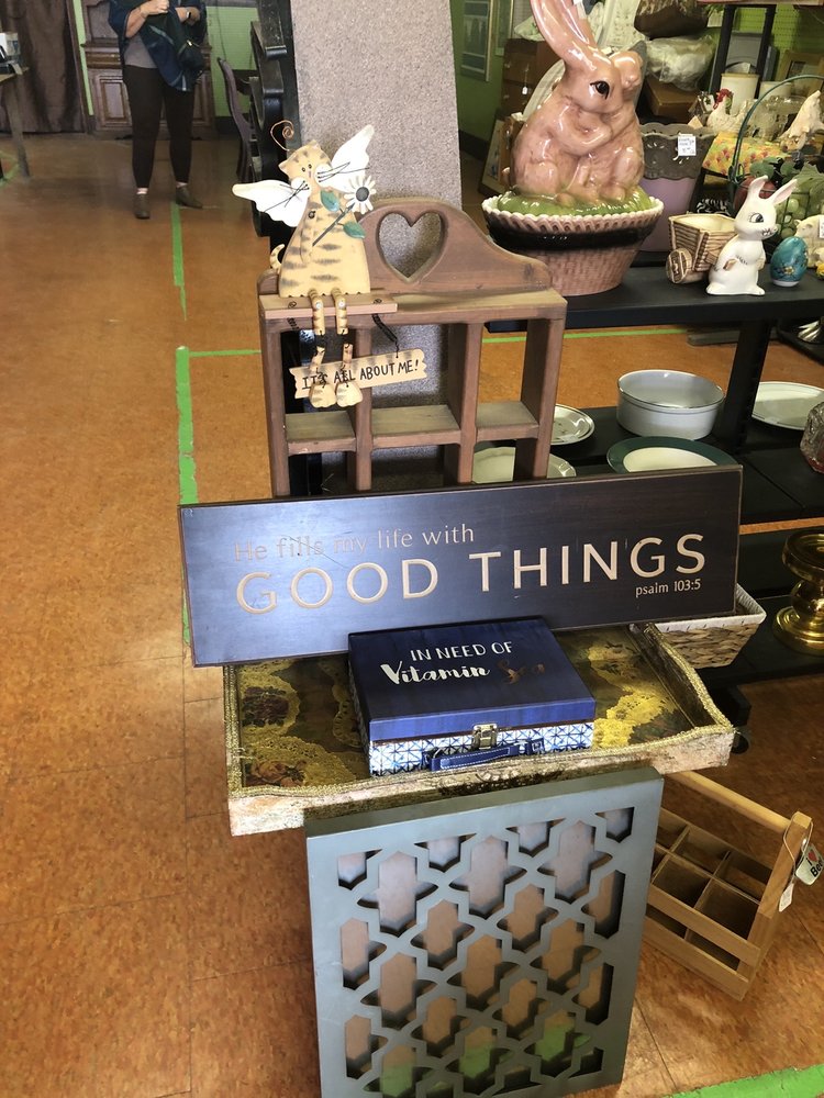 ENDLESS TREASURES THRIFT SHOP Updated September 2024 627 Acton Rd