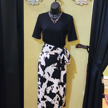 Me Tu Boutique Bella - Women's Clothing Near Me - Plainfield, Illinois Me Tu Boutique Bella - Women's Clothing Near Me - Plainfield, Illinois