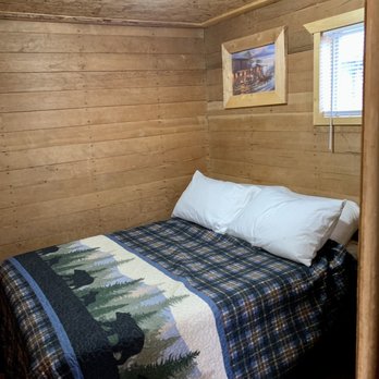 Bowery Haven Resort - One of the bedrooms in cabin 19. The other bedroom looked exactly like it. - Hotels Near Me - Fish Lake, Utah