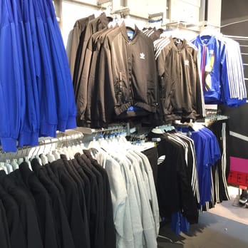 Willowbrook Mall - Adidas Store in Willowbrook Mall - Shopping Centers Near Me - Wayne, New Jersey