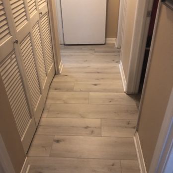 Carpet Club - Hall way looks awesome! - Carpeting Near Me - Escondido, California Carpet Club - Hall way looks awesome! - Carpeting Near Me - Escondido, California